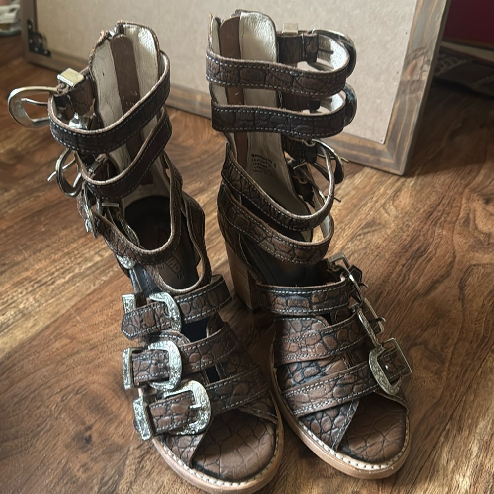Freebird Brooklyn sandals